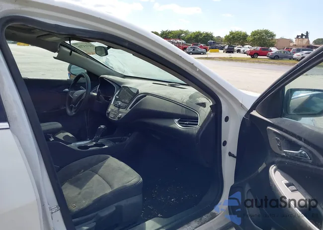 1G1ZD5STXLF101279: 44313716