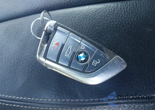 5UXKR0C38H0V80578: 44313762