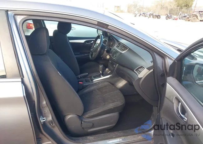 3N1AB7AP5JY345084: 44313835