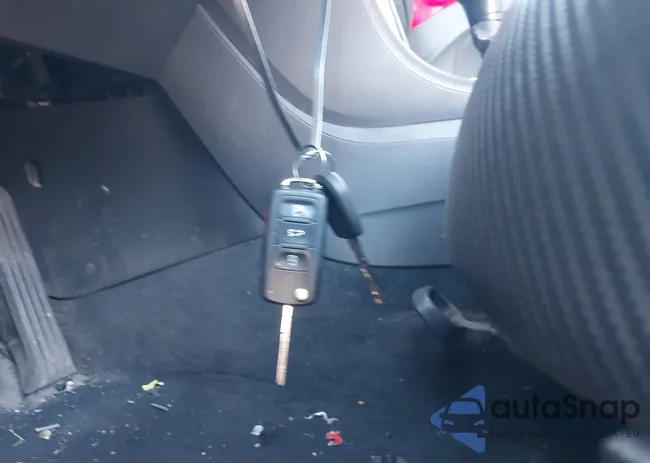 3VW5P7AT8DM825089: 44313871