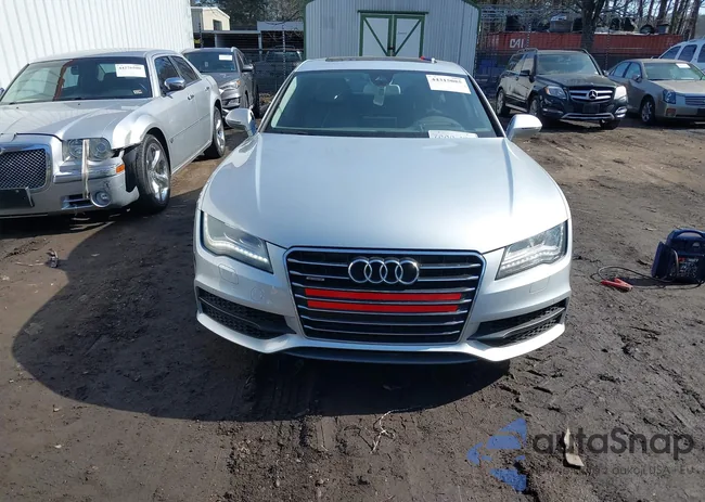 WAU2GAFC3FN047513: 44315085