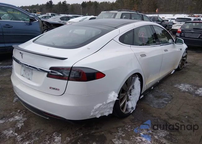 5YJSA1DP5DFP16287: 44315140