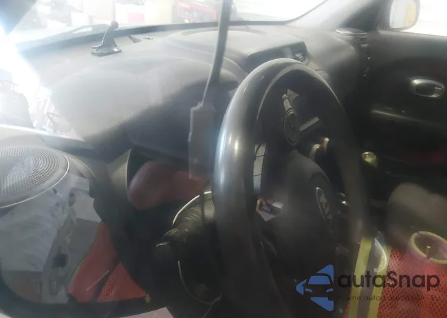 KNDJN2A24H7882469: 44315506