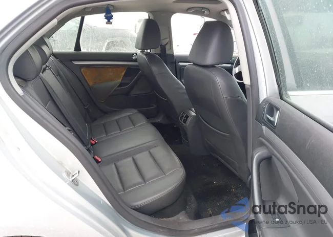 3VWRM71K29M166046: 44315584