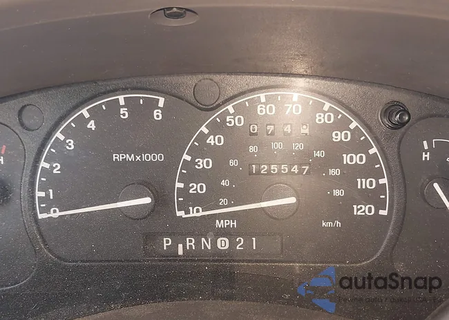 1FTYR44U82TA50174: 44315593