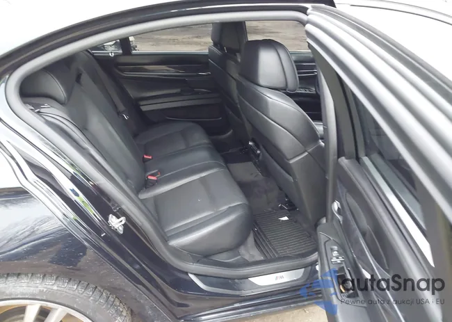 WBAKC6C52CC396698: 44314607