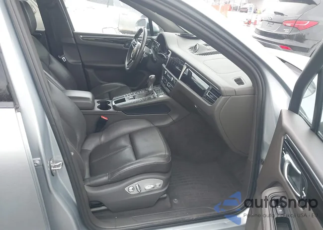 WP1AA2A53LLB13367: 44314718