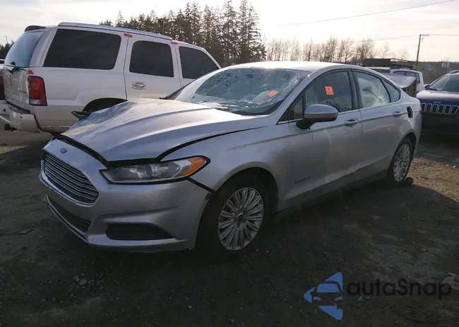 3FA6P0UU9GR251506: 44314767