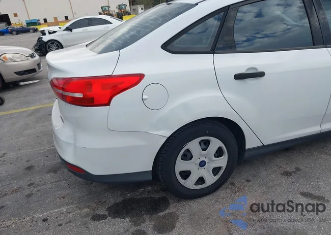 1FADP3E21FL362568: 44314785