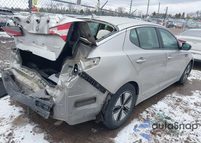 KNAGM4AD0C5021625: 44314838