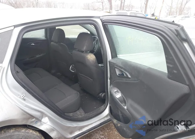 1G1ZD5ST0KF200899: 44314865