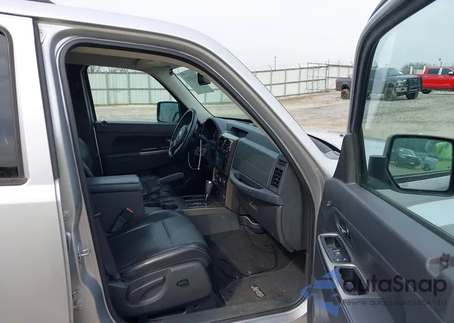 1C4PJLFK4CW131844: 44314953