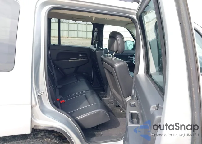 1C4PJLFK4CW131844: 44314953