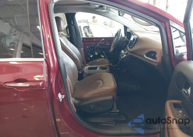 2C4RC1GG8HR851326: 44316099