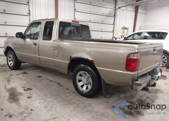 1FTYR44EX3PB74109: 44316233