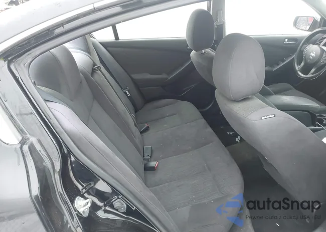 1N4AL2AP3CN428709: 44316368