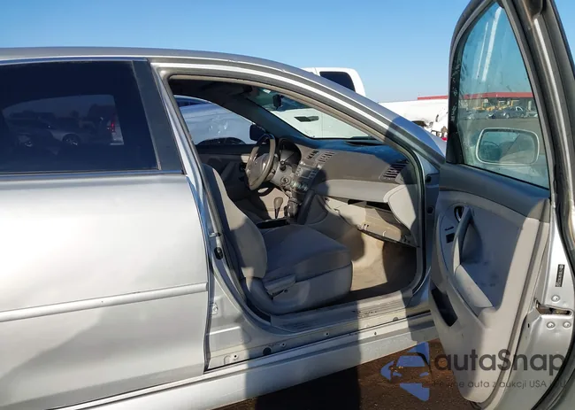 4T1BE46K19U378582: 44316400