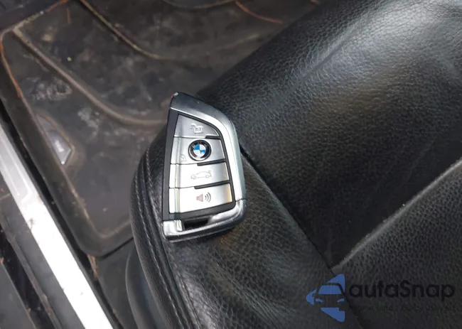 5UXKR0C50JL071476: 44316403