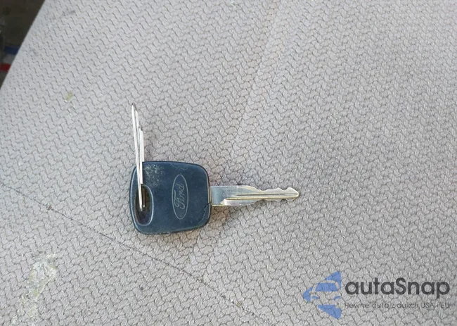 1FAFP444XXF175489: 44316530