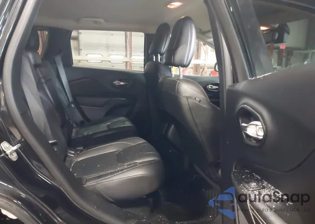 1C4PJMDS1GW101957: 44316542