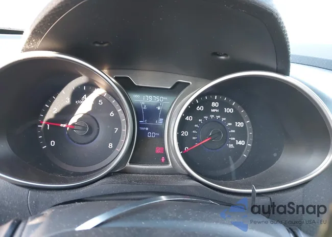 KMHTC6AD4CU059165: 44316560