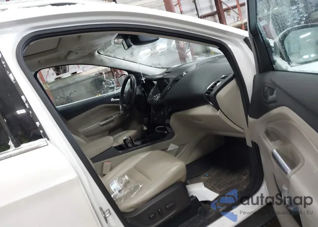 1FMCU9J9XHUA12319: 44315635