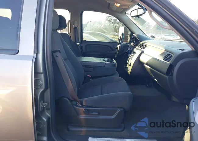 1GNFC13C99R204857: 44315706