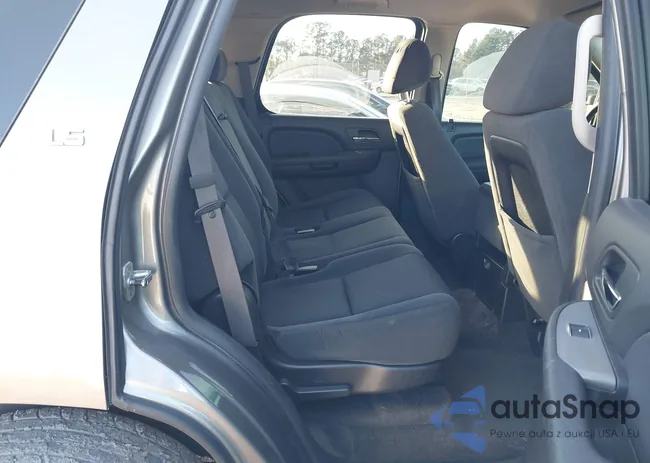 1GNFC13C99R204857: 44315706