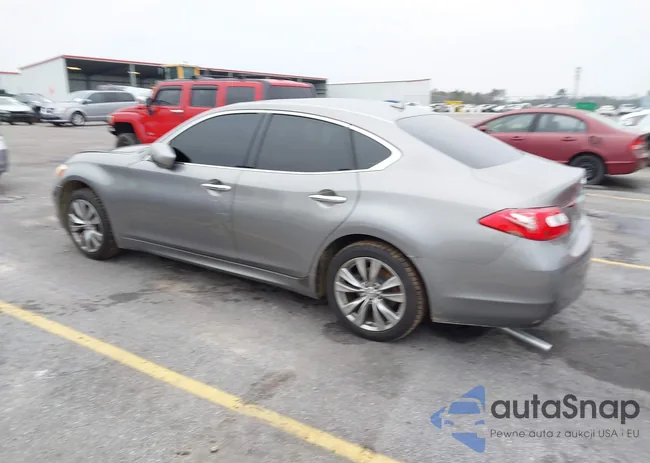 JN1BY1APXBM326552: 44315867