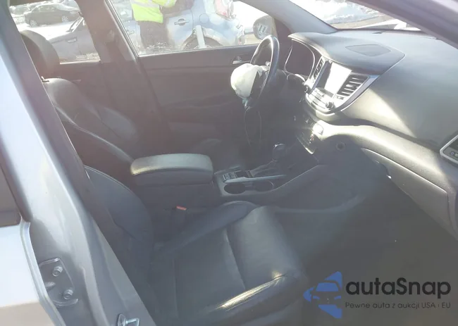 KM8J3CA21GU246650: 44315924