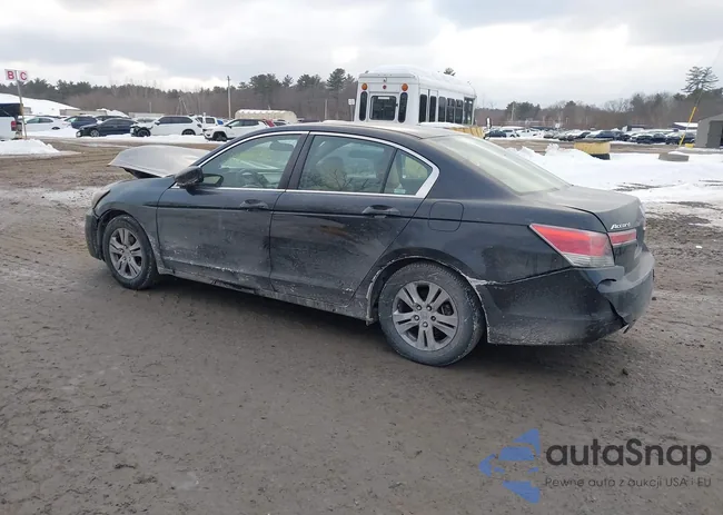 1HGCP2F69BA098069: 44316996