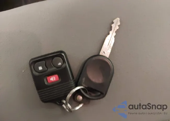 1FMYU93176KB66895: 44317076