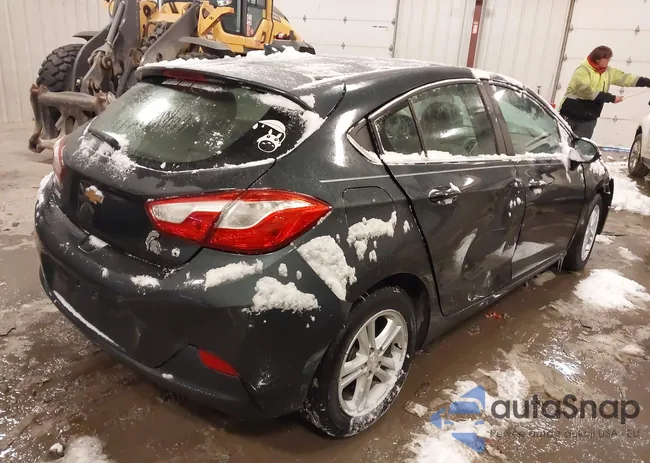 3G1BE6SM0HS585995: 44317086