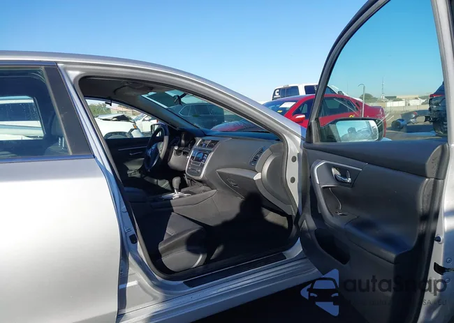 1N4AL3AP3JC290572: 44317119