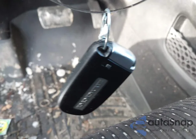 3C4PDDGG2GT221495: 44317182