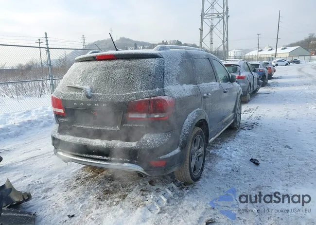 3C4PDDGG2GT221495: 44317182