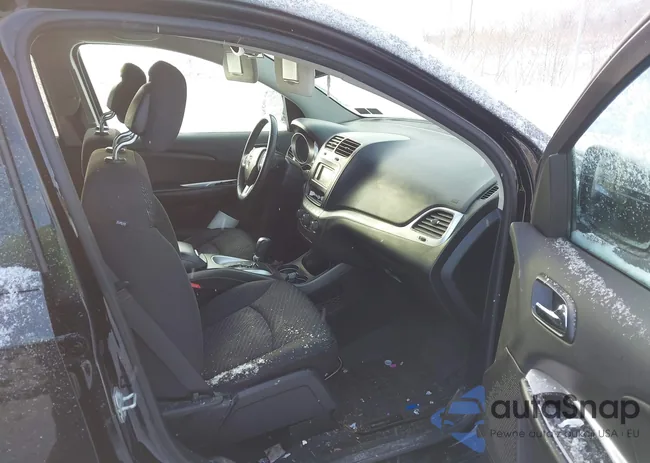 3C4PDDGG2GT221495: 44317182