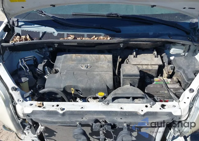 5TDYK3DC4DS324879: 44317199