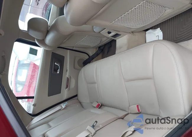 1G6DP577X70174426: 44317200