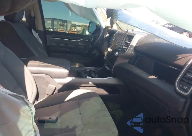 1C6RREFTXLN186429: 44317212