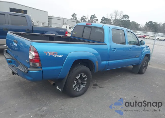 3TMMU4FN8BM032985: 44317243