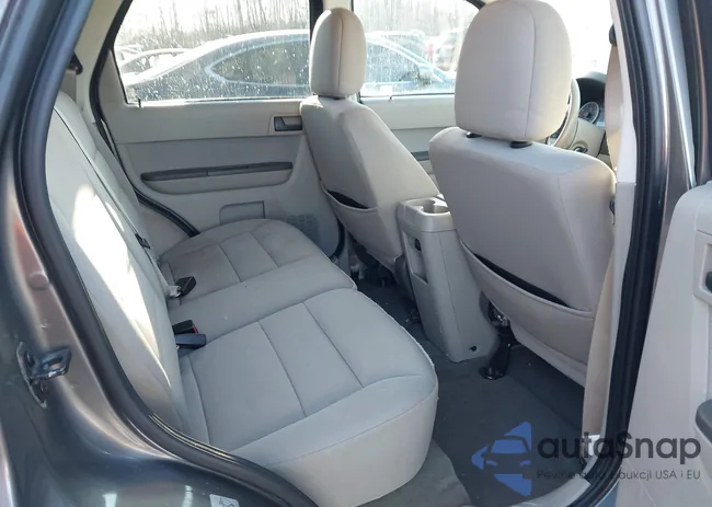 1FMCU0D71CKA66120: 44317304