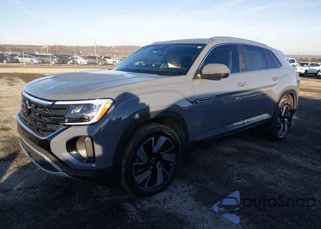 1V2BE2CA7SC208547: 44317318