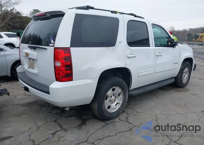 1GNSCBE03DR101384: 44317429