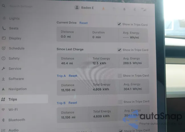 5YJ3E1EB1JF055669: 44317541