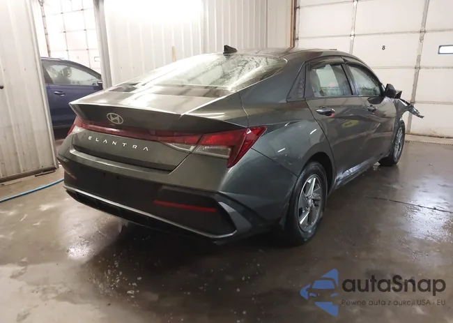 KMHLL4DG2RU765215: 44316623