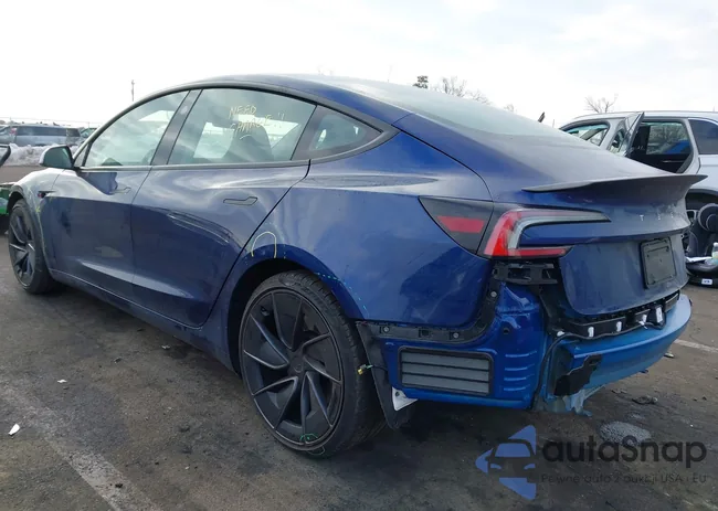 5YJ3E1ET9RF830966: 44316682