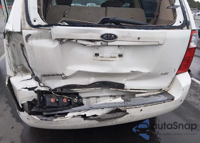 KNDMB233566052890: 44316795