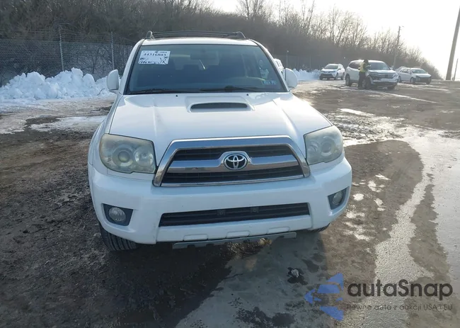 JTEBU14R18K018059: 44316803