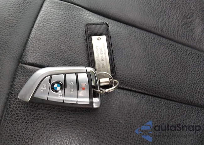 5UXKR0C52J0X85059: 44316864